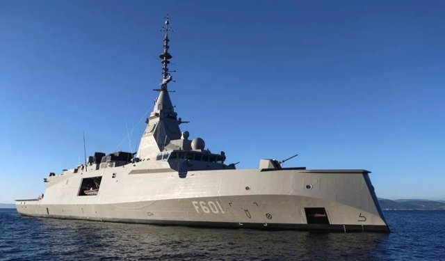 Yunanistan’dan Güney Kıbrıs’a ek takviye