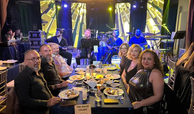Misty Bar’da tempo düşmüyor