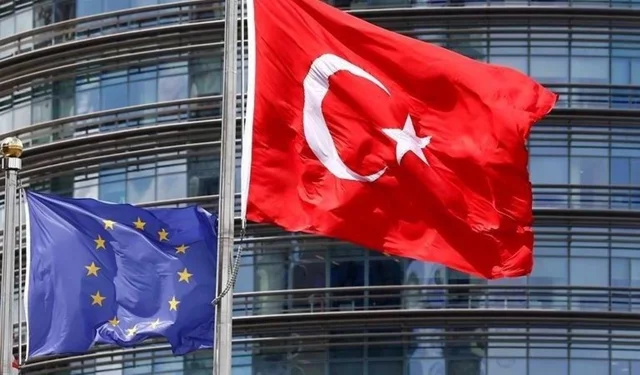 “Türkiye, Kıbrıslı Türklere alan tanımalı”