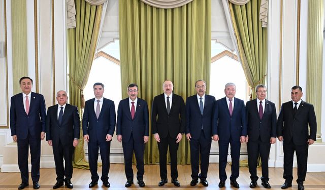 Aliyev, TDT Hükümet Başkanları ve Başkan Yardımcıları ile bir araya geldi