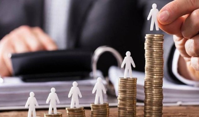 Güney Kıbrıs’ta enflasyon asgari ücretin alım gücünü düşürdü