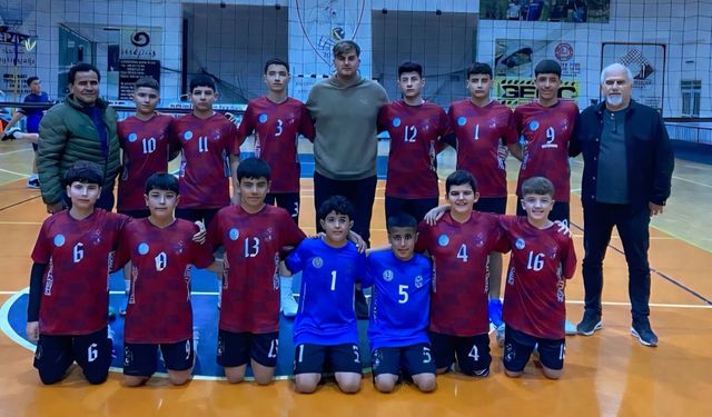 Voleybol U15 Liglerinde şampiyonlar belli oluyor