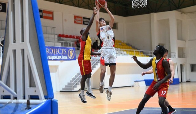 Caesar L. Gençler Birliği rahat kazandı