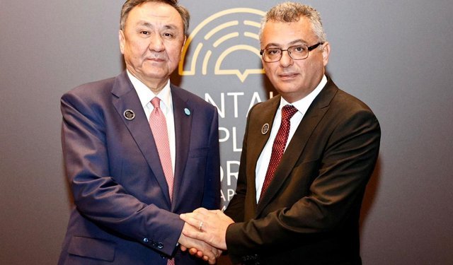 Erhürman'dan TDT ile ilk temas