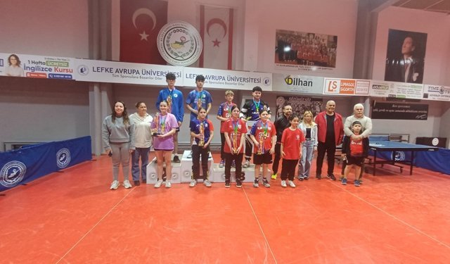 Masa tenisinde U19 Ferdi Klasman Turnuvası tamamlandı