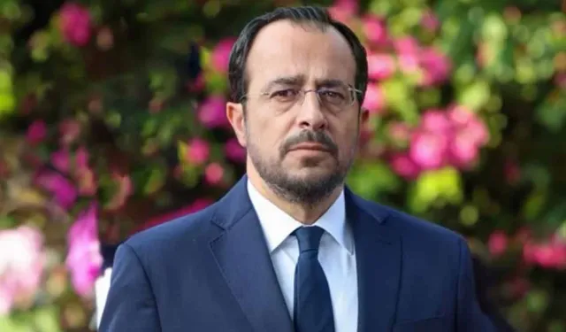 “Hristodulidis fırsat önündeyken fırsat penceresi umuyor”