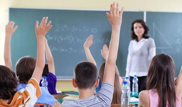 Devlet ve özel ilkokul ve anaokullarında yaz okulu uygulaması