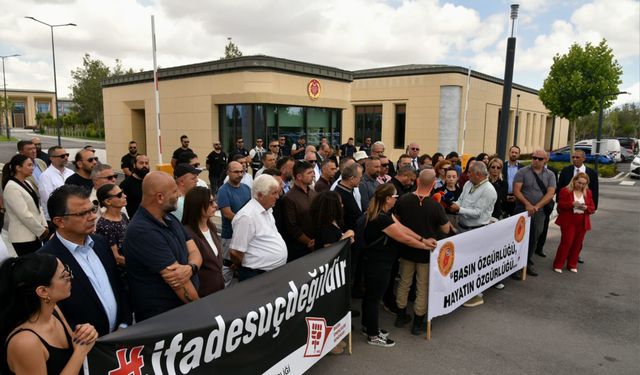 Ceza Muhakemeleri Usulü (Değişiklik) Yasası Meclis önünde protesto edildi