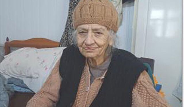 Tepebaşı Feride ablasına ağlıyor