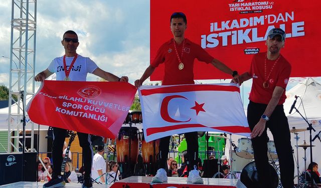 Hakan Tazegül 19 Mayıs Samsun Yarı Maraton Birincisi