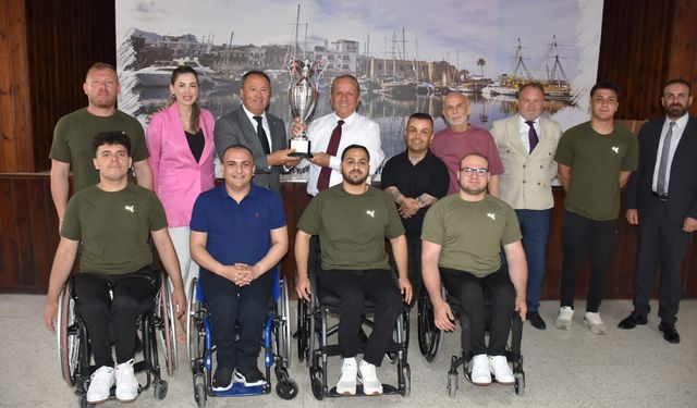 Vakıflar Tekerlekli Basketbol Takımı’ndan Ataoğlu’na teşekkür ziyareti...