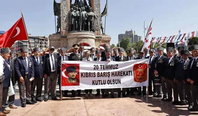 20 Temmuz Barış ve Özgürlük Bayramı Taksim'de kutlandı