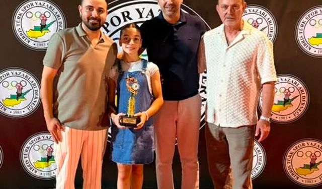 Küçücük bir salondan, Türkiye'de kocaman bir başarıya