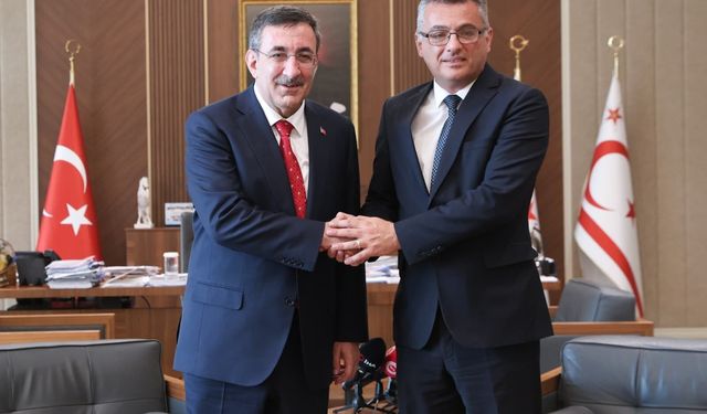 Erhürman "Kıbrıs sorunundaki süreci Türkiye Cumhuriyeti ile uyum içerisinde yürütüyoruz”