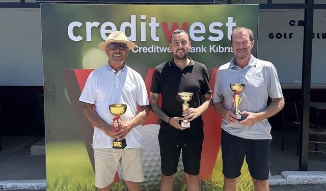 Monthly Medal Golf Turnuvası Şampiyonu Mike Burgess…