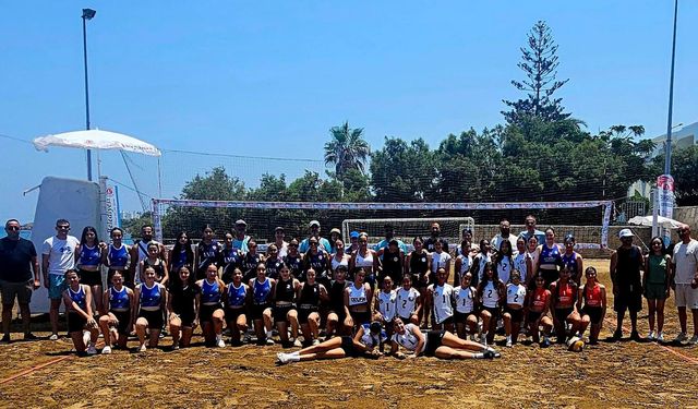 4. Şampiyon Melekler Plaj Voleybolu Liginde heyecan başladı