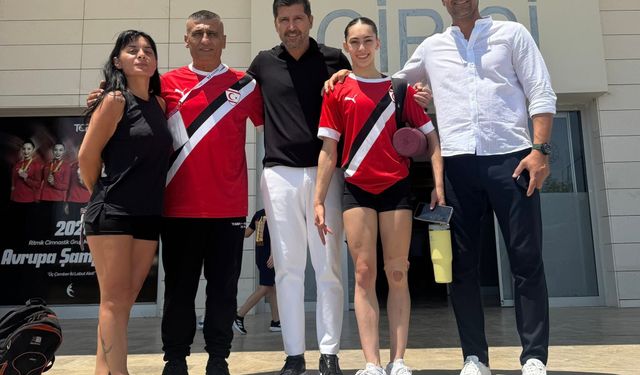 Tülay başarılarına yenilerini ekledi