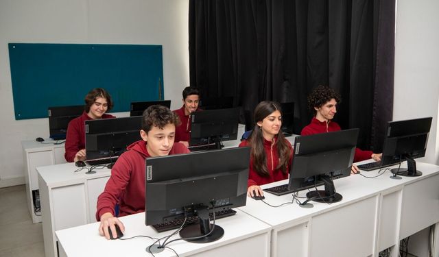 Yakın Doğu Koleji, IELTS’te zirvede