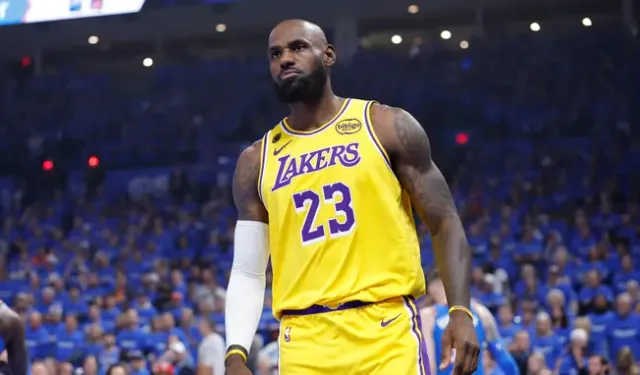 LeBron James'ten tarihe geçen fedakarlık