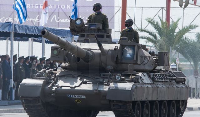 Güney Kıbrıs’ta geri çekilmeleri gündemde olan Fransız tanklarına termal kamera yerleştirilecek