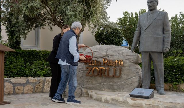 Fatin Rüştü Zorlu Merit’te anıldı