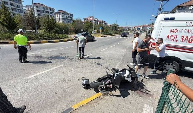 Girne’de araç ile motosiklet çarpıştı, bir kişi yaralandı