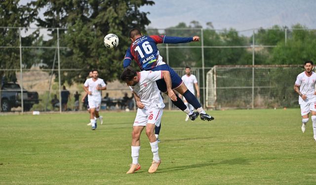 Tepede, Gönyeli zoru başardı