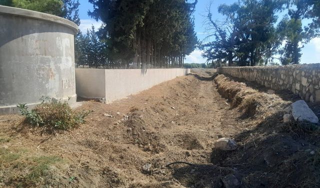 Mesarya Belediyesi, Korkuteli ve Dörtyol’da dere ıslah çalışmalarını tamamladı