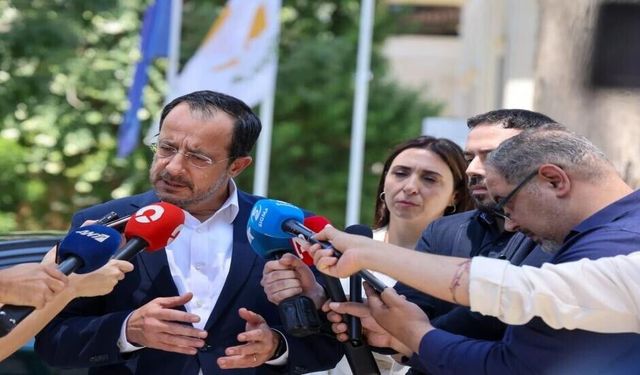 Hristodulidis "Türkiye’nin davranışlarının BM Genel Sekreterliği adaylığına uygun olmadığını” iddia etti