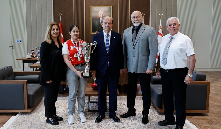 Tatar, Avrupa Kadınlar Bilardo Şampiyonu Ghaffari'yi kabul etti