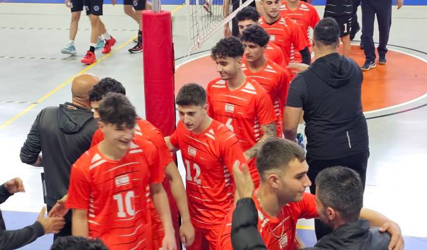 U17 Voleybol Erkek takımımız ilk maçını kazandı