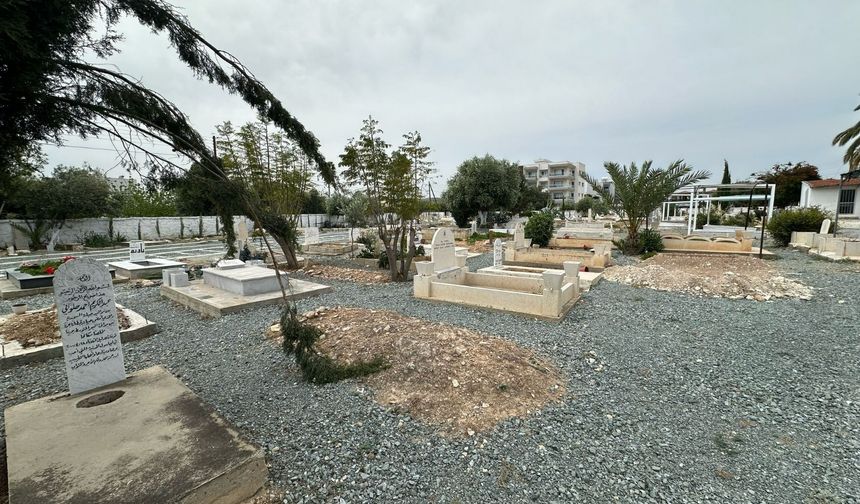 Vakıflar’dan Limasol’daki cami ve mezarlıkların bakımı için çalışma