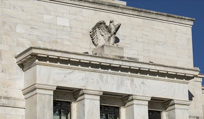 Fed faiz oranını sabit tuttu
