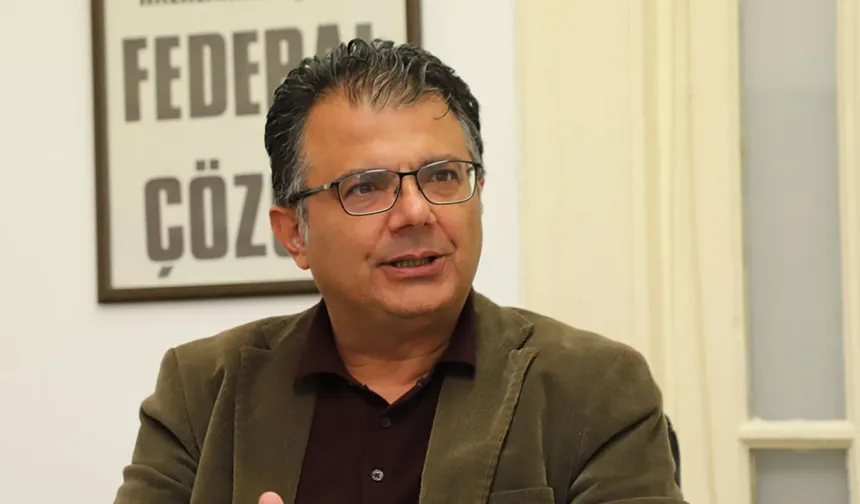 “Tatar’ın siyaseti Kıbrıs’ı çıkmaza sürüklüyor”