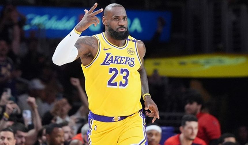 Lebron James’ten 40 yaşında servet niteliğinde yeni imza