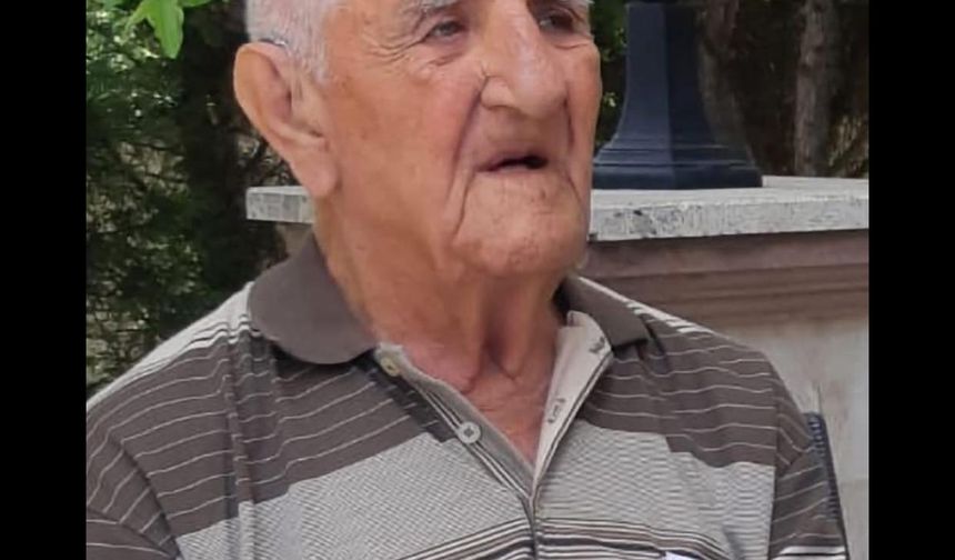 Mağusa bir çınarını daha kaybetti