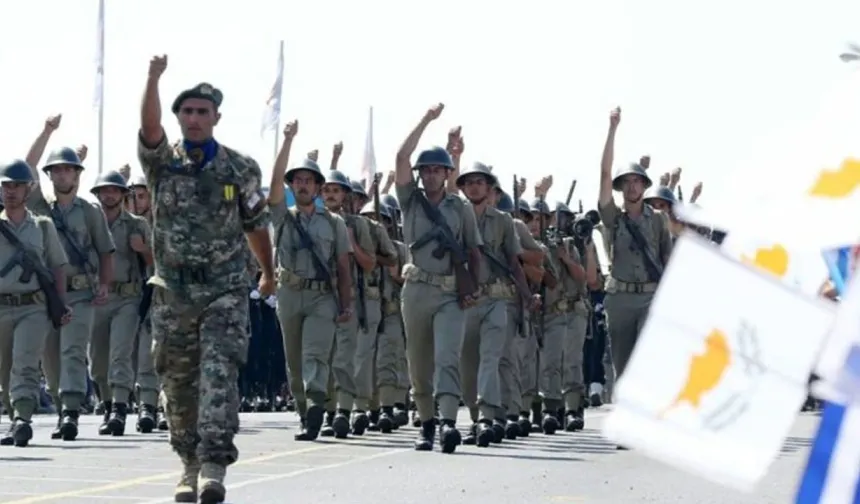 RMMO askeri “sürüşünü beğenmediği” yaşlı kadın ve kızına saldırdı