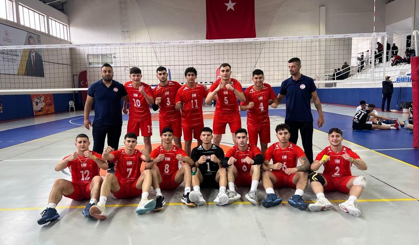 Yıldızlarımızdan Karaman’da final yolunda önemli galibiyet