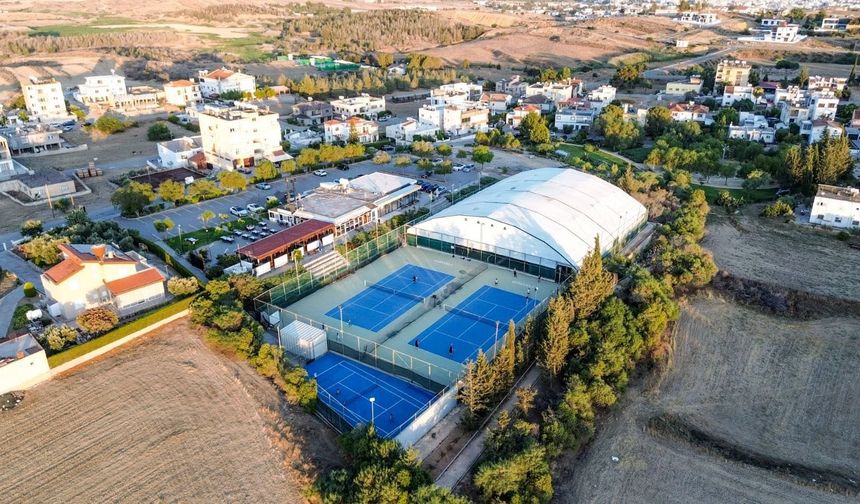 Gönyeli Tenis Kulübü tesislerinde sona yaklaşılıyor