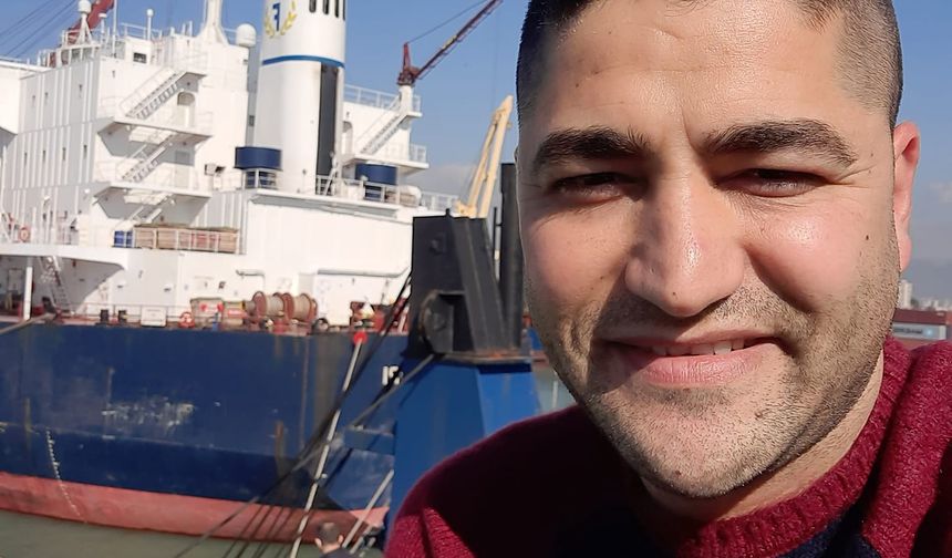 Akova’da Sekizler ve ekibi, taşın altına ellerini koydu