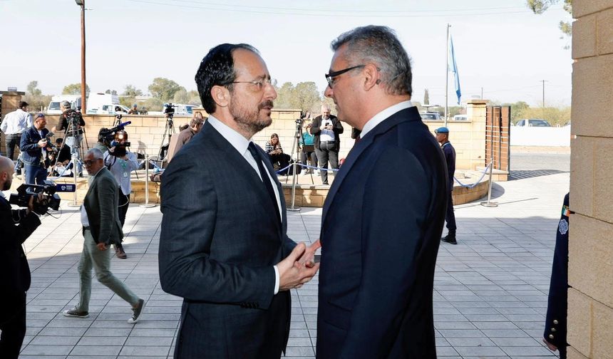 Erhürman ve Hristodulidis, ortak temaslarda bulunacak