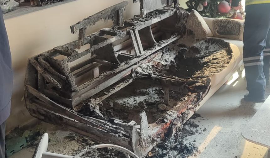 Elektrikli sobadan çıkan yangında maddi hasar meydana geldi