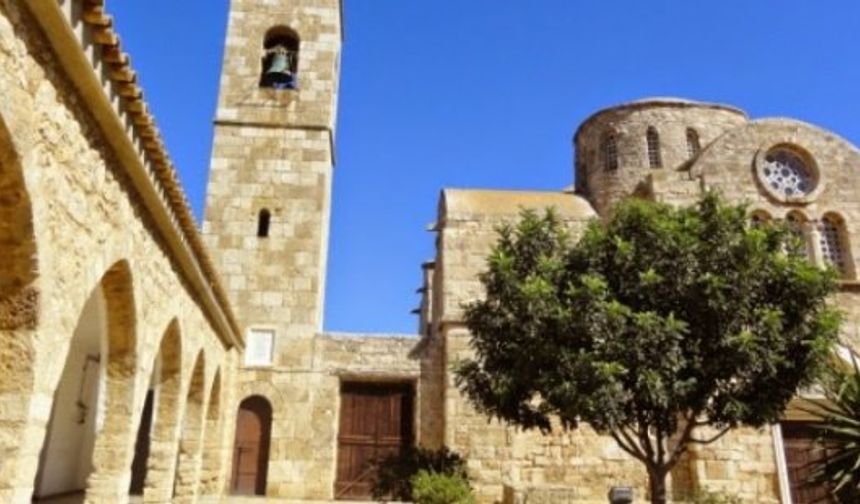 St Barnabas’ta ayin gerçekleştirildi