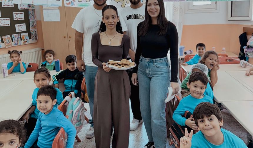 DAÜ Halkla İlişkiler ve Reklamcılık Bölümü öğrencilerinden dayanışma ve üretim etkinliği