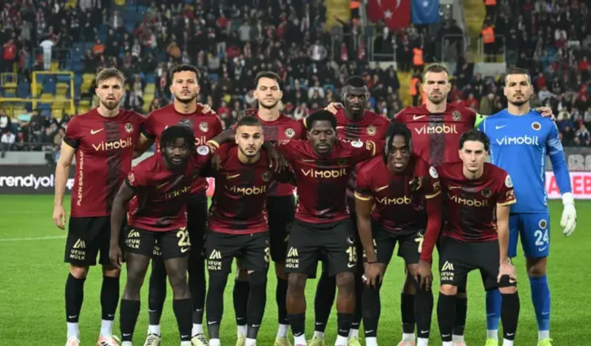 Son 6 ayda 3 başkan, 3 teknik direktör değişti