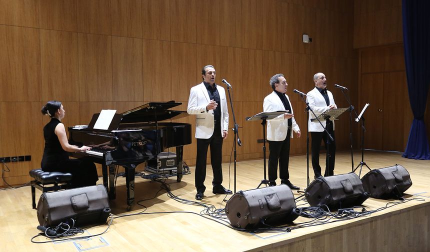 Üç Tenor LAÜ’de konser verdi