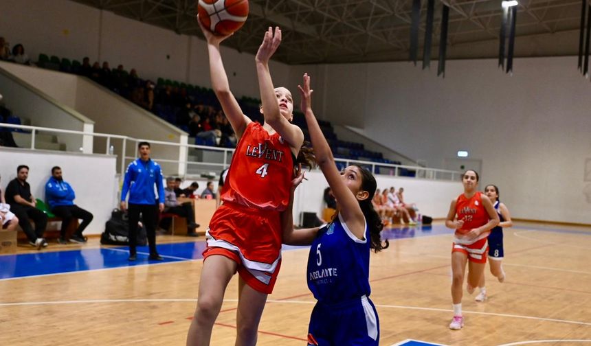 Parkede altyapılarda yoğun tempo