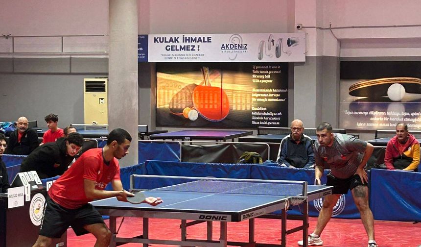 Masat tenisi Büyükler Kadın - Erkek Ligleri 3. Haftası tamamlandı