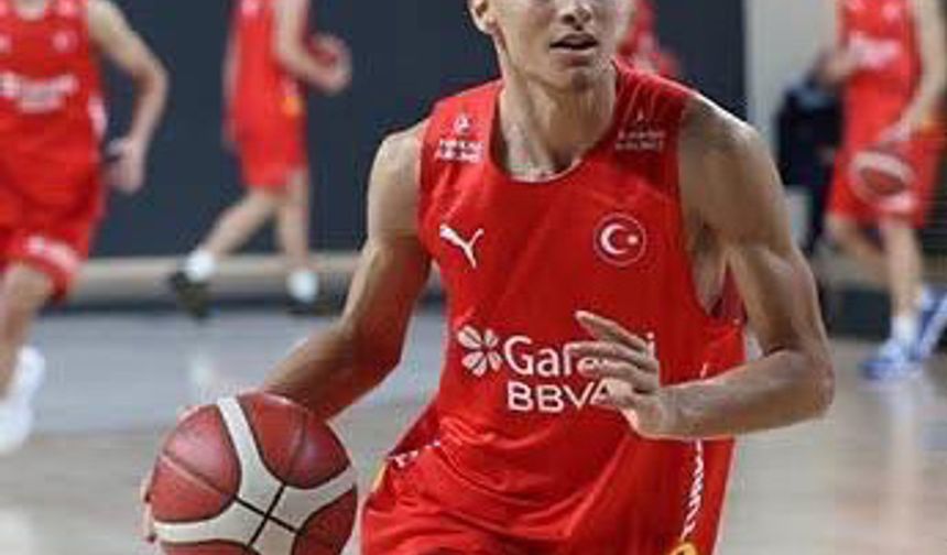 Mehmet Akif Öztürk, İspanya’daki turnuvada parladı