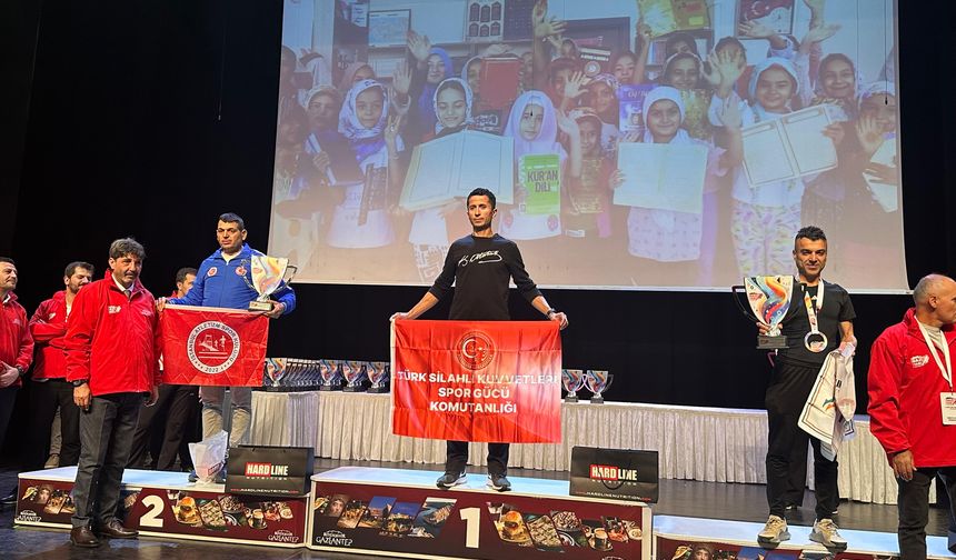 Hakan Tazegül Gazi Yarı Maraton Birincisi